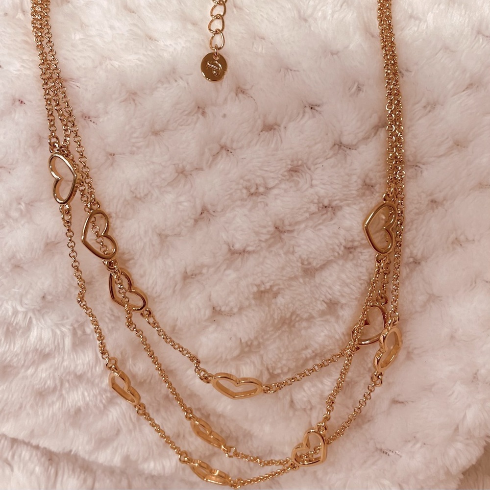 Necklace Triple Strand of Hearts